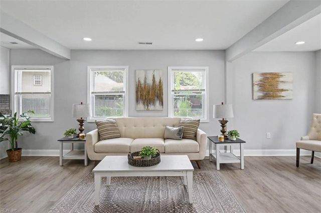 905 Butt ST, Chesapeake, VA 23324