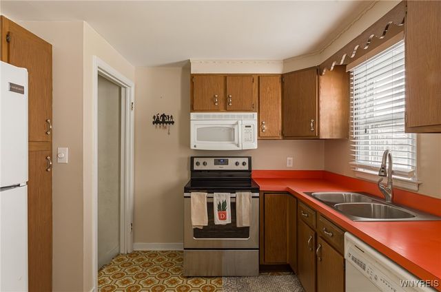 379 Orchard Drive, Tonawanda, NY 14223