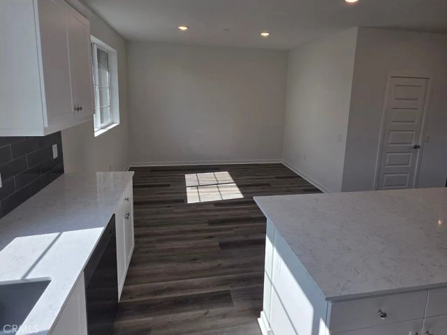 2855 Via Dolomito, Camarillo, CA 93012