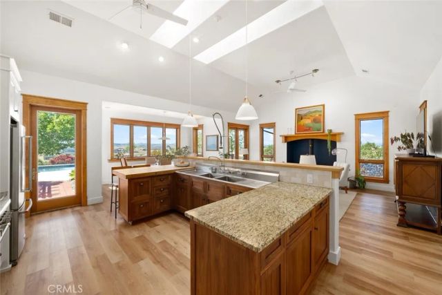5650 El Pharo Drive, Paso Robles, CA 93446
