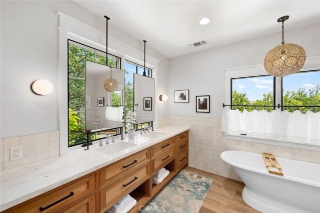 5650 El Pharo Drive, Paso Robles, CA 93446