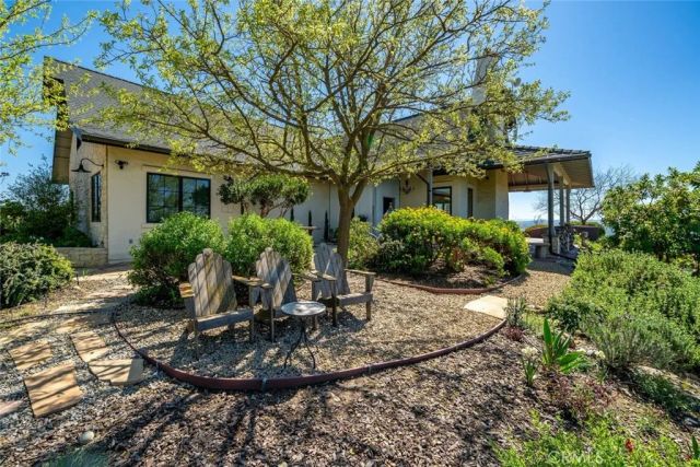 5650 El Pharo Drive, Paso Robles, CA 93446