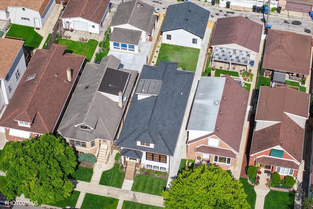 3625 N Nora Avenue, Chicago, IL 60634