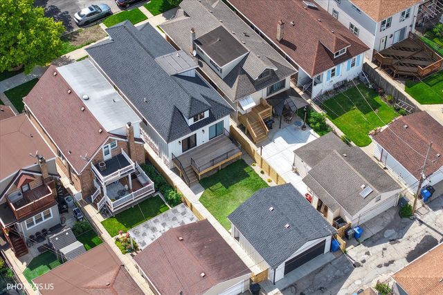3625 N Nora Avenue, Chicago, IL 60634