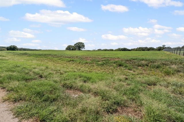 4001 Margarets Meadow, Weatherford, TX 76087