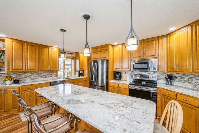 231 Shoreview Estate 231, Big Lake, MN 55309