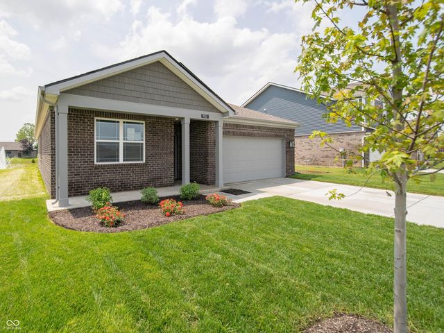 915 Saddlebrook Farms Boulevard, Whiteland, IN 46184