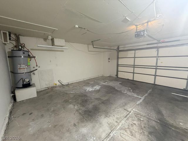 3940 Edgemoor Way, Las Vegas, NV 89121