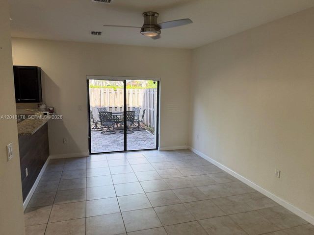 11540 SW 151st Ave, Miami, FL 33196