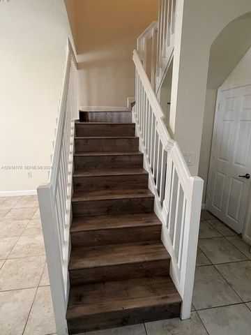 11540 SW 151st Ave, Miami, FL 33196