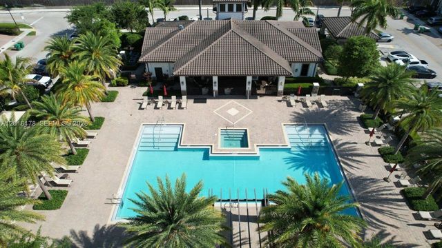 11540 SW 151st Ave, Miami, FL 33196