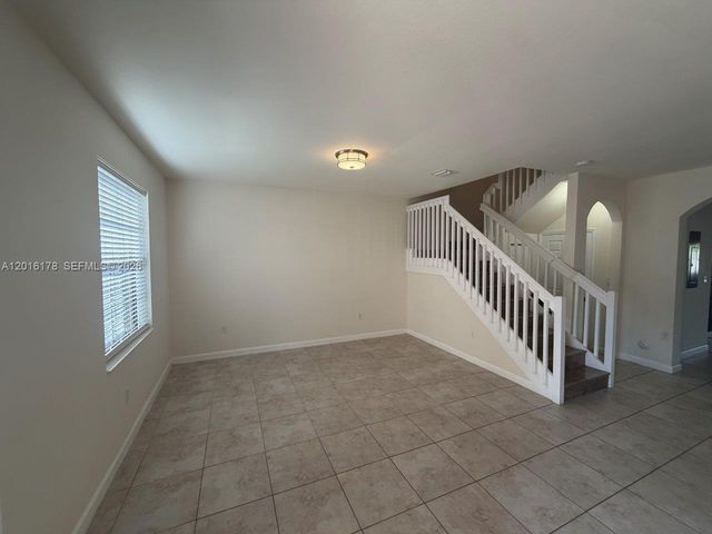 11540 SW 151st Ave, Miami, FL 33196