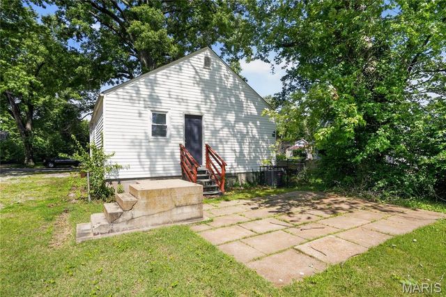 448 Georgia Avenue, St Louis, MO 63135