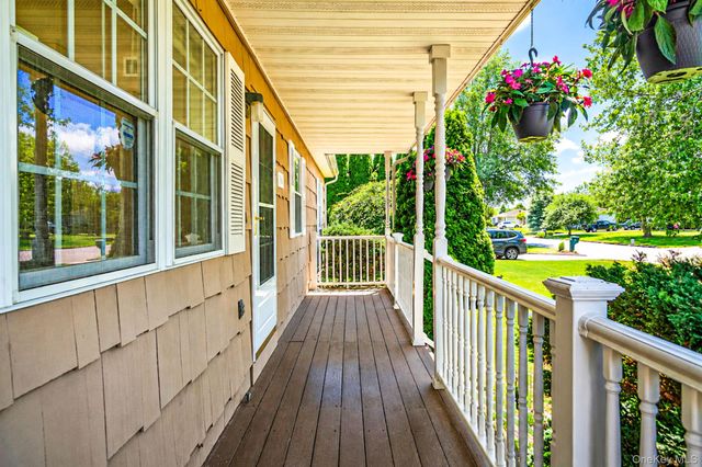 100 Donna Drive, Baiting Hollow, NY 11933
