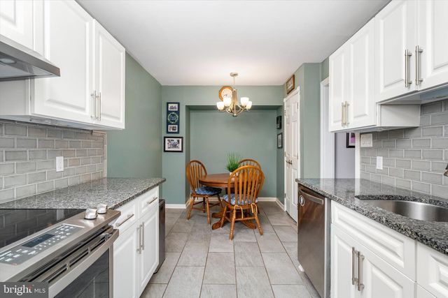 65 SUTPHIN PNES, Yardley, PA 19067