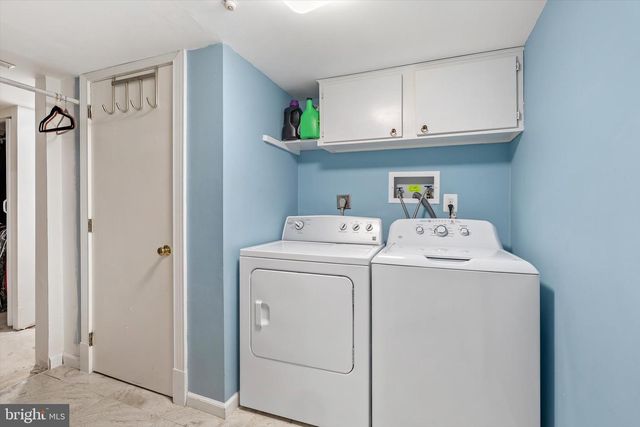 65 SUTPHIN PNES, Yardley, PA 19067