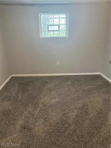 1366 Superior Avenue, Akron, OH 44307