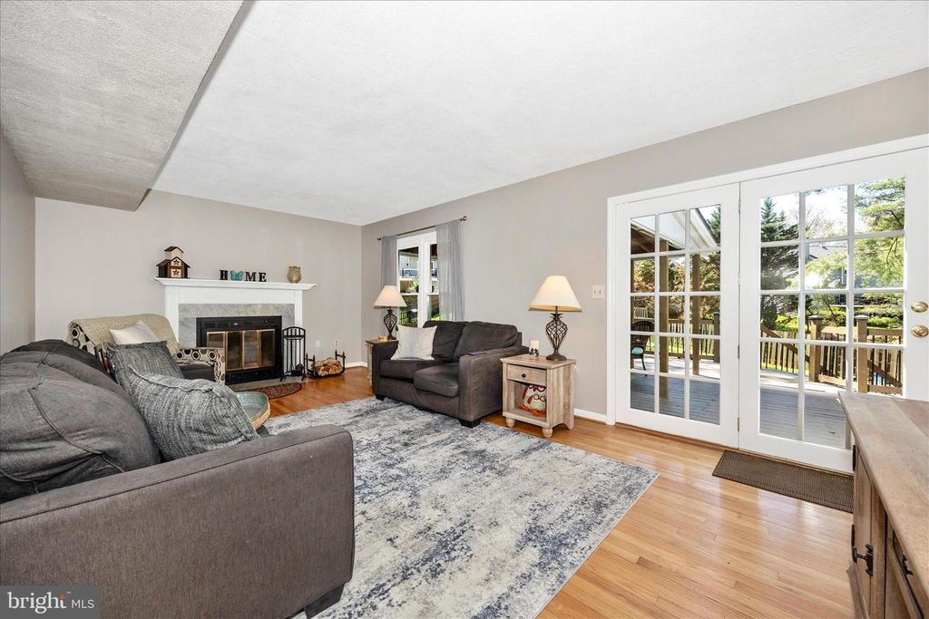 Image 16 of property listing at 1911 STONERIDGE CT, Marriottsville, MD 21104