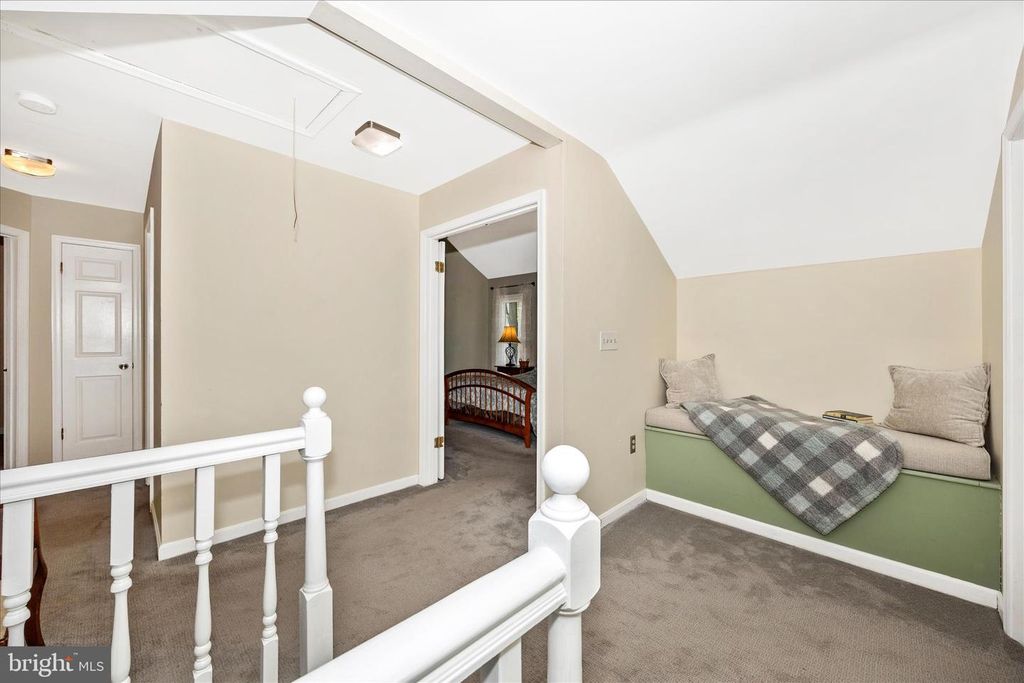 Image 21 of property listing at 1911 STONERIDGE CT, Marriottsville, MD 21104
