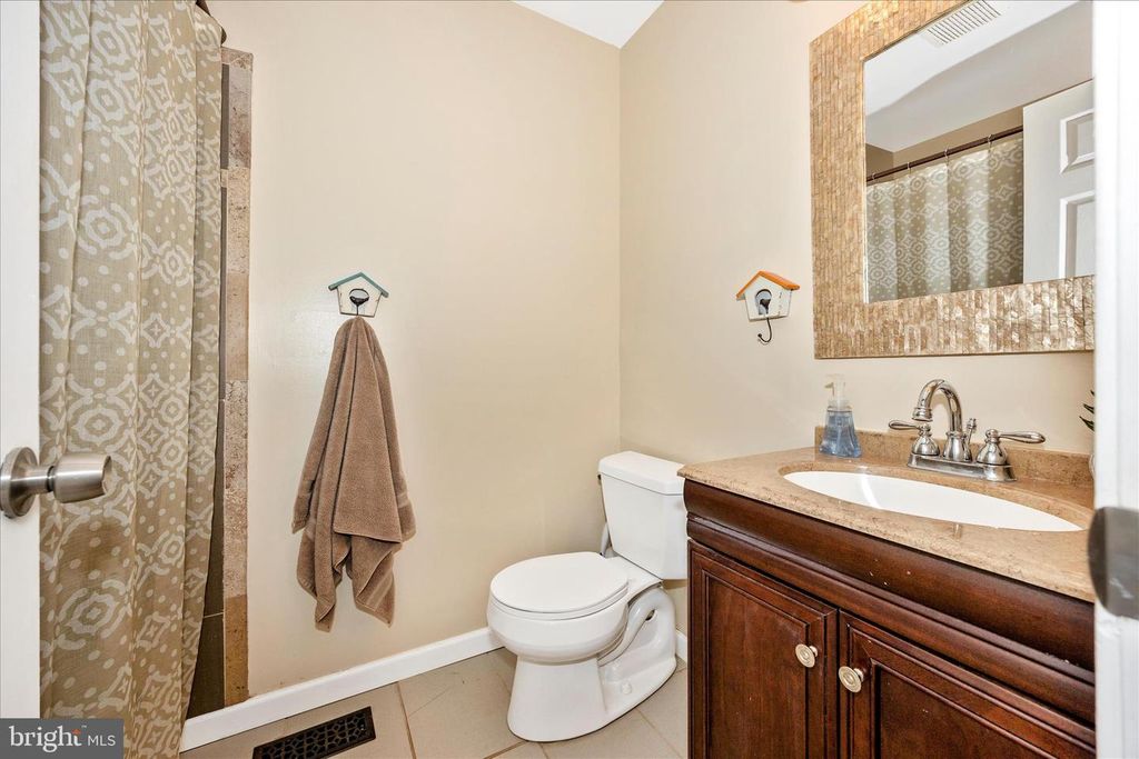 Image 33 of property listing at 1911 STONERIDGE CT, Marriottsville, MD 21104