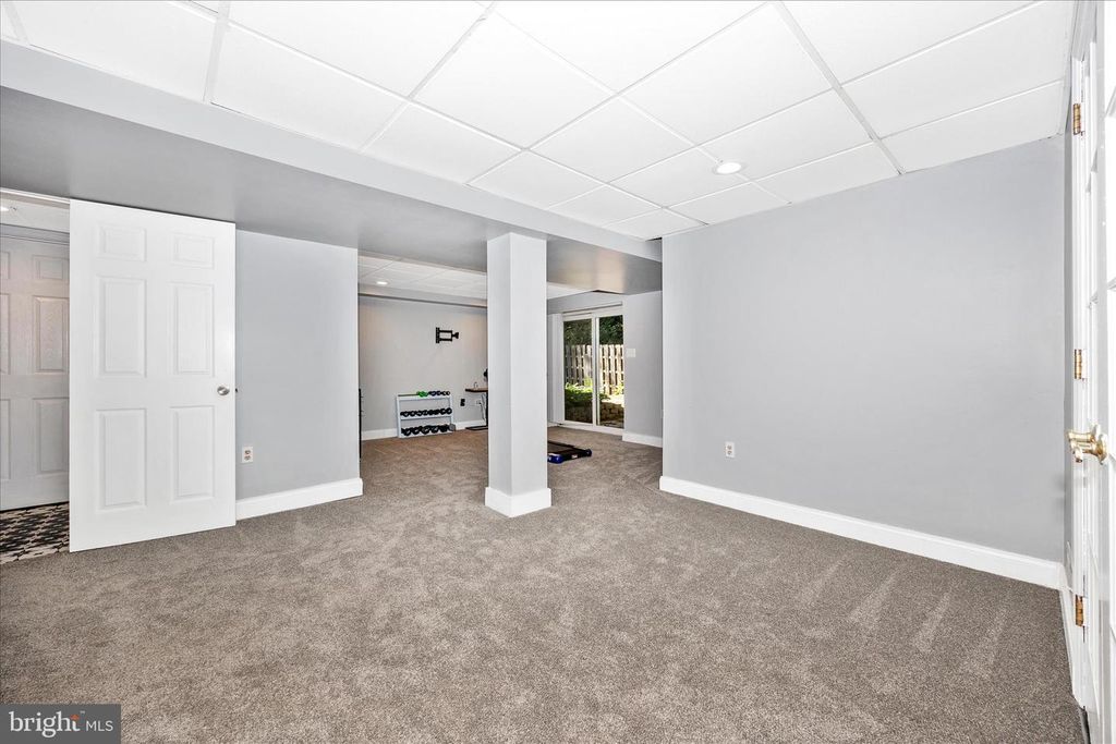 Image 34 of property listing at 1911 STONERIDGE CT, Marriottsville, MD 21104