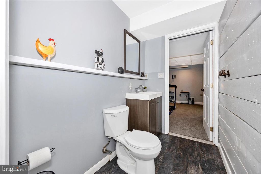 Image 37 of property listing at 1911 STONERIDGE CT, Marriottsville, MD 21104
