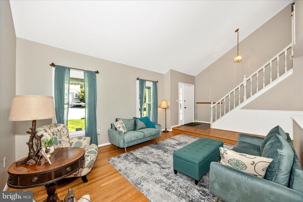 Image 6 of property listing at 1911 STONERIDGE CT, Marriottsville, MD 21104