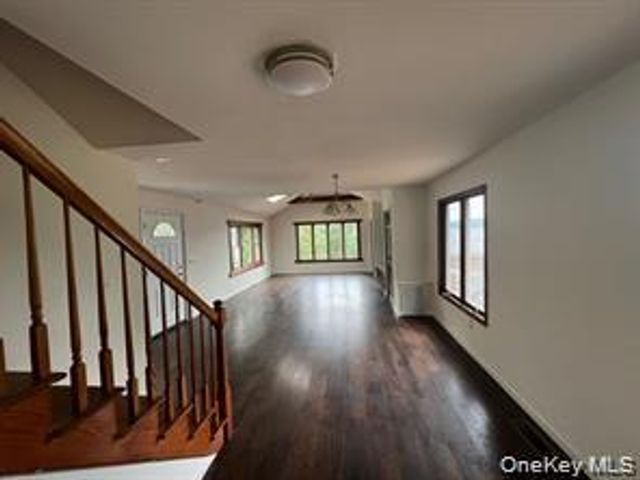 62 Deer Trail S, Greenwood Lake, NY 10925