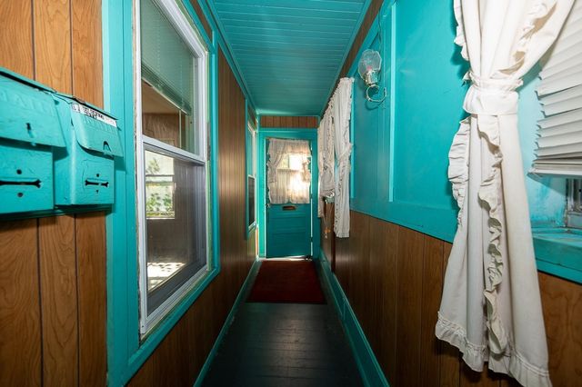 91 Fox St, Worcester, MA 01604