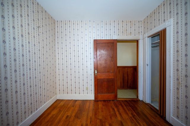 91 Fox St, Worcester, MA 01604