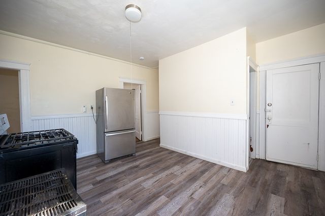 91 Fox St, Worcester, MA 01604