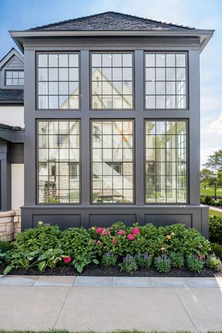 2252 Club Road, Upper Arlington, OH 43221