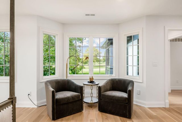 2252 Club Road, Upper Arlington, OH 43221