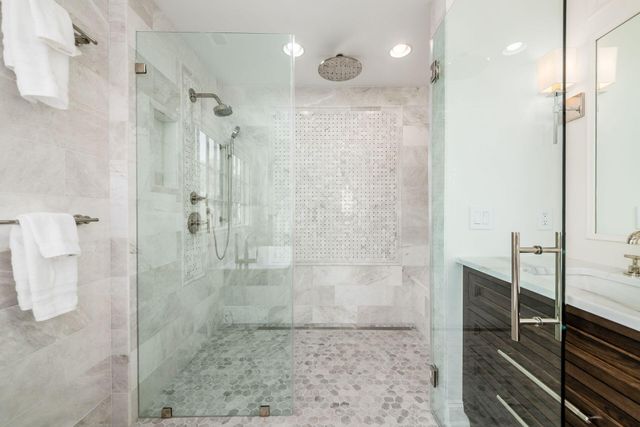 2252 Club Road, Upper Arlington, OH 43221