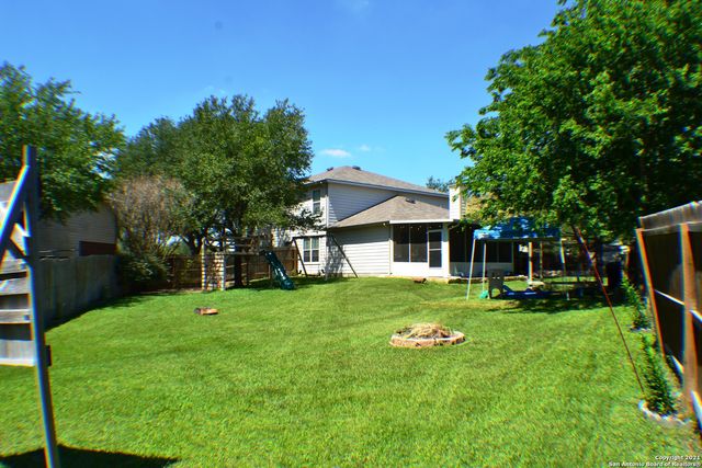 1715 MOUNTAIN BROOK, Schertz, TX 78154