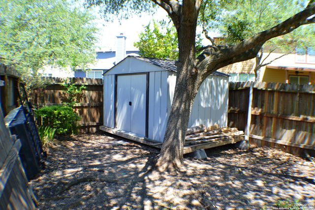 1715 MOUNTAIN BROOK, Schertz, TX 78154