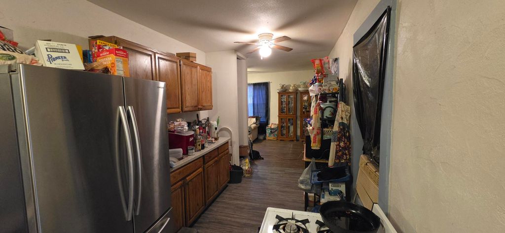 Image 11 of property listing at 612 Duke Street, Eden, TX 76837