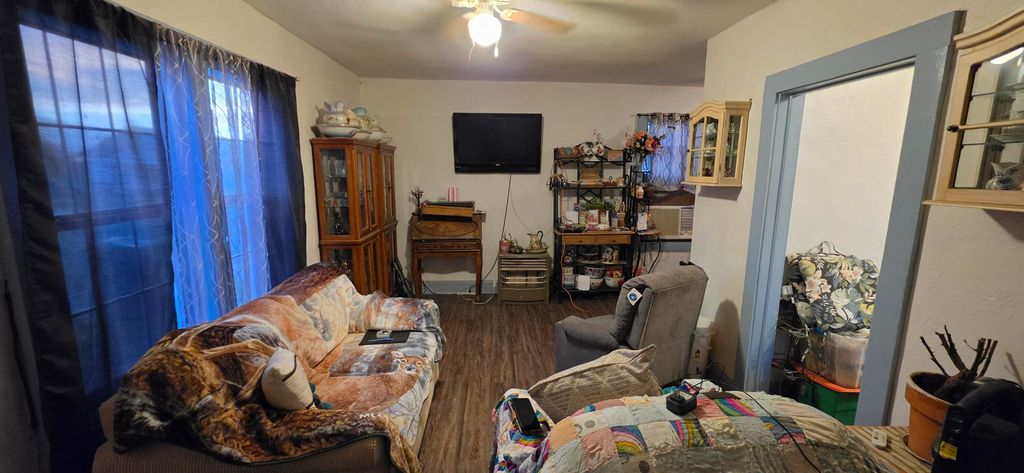 Image 13 of property listing at 612 Duke Street, Eden, TX 76837
