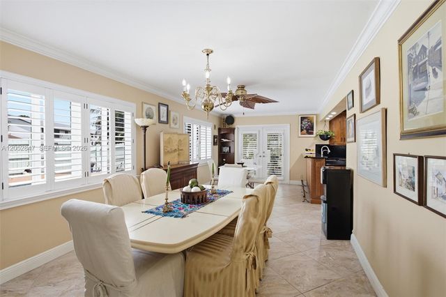 3650 NW 17th Ter, Oakland Park, FL 33309