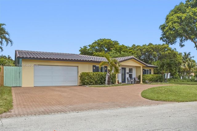 3650 NW 17th Ter, Oakland Park, FL 33309