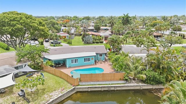 3650 NW 17th Ter, Oakland Park, FL 33309