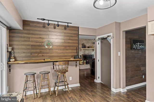 235 WATERFORD RD, Hammonton, NJ 08037