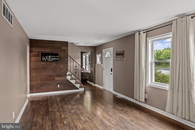 235 WATERFORD RD, Hammonton, NJ 08037