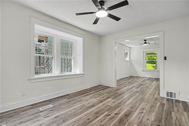 2531 Olive Street, Kansas City, MO 64127