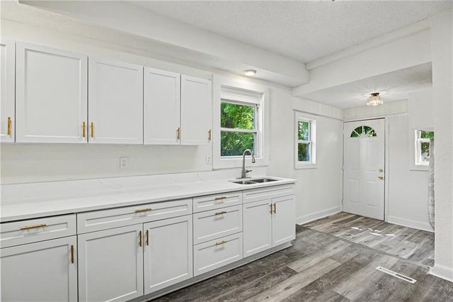 2531 Olive Street, Kansas City, MO 64127