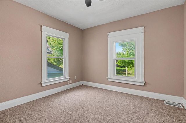 2531 Olive Street, Kansas City, MO 64127