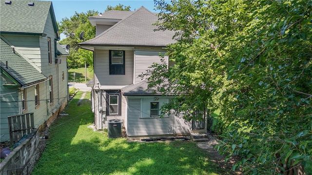 2531 Olive Street, Kansas City, MO 64127