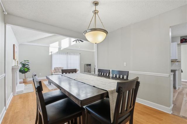 1032 NW 70TH Court, Kansas City, MO 64118