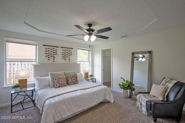 3902 HUNTERS LAKE Circle W, Jacksonville, FL 32210
