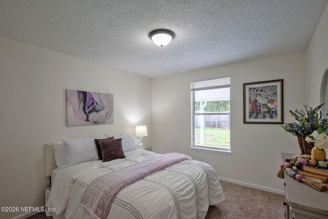 3902 HUNTERS LAKE Circle W, Jacksonville, FL 32210